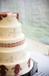 Gingham fondant design on buttercream wedding cake.
Durham, NC